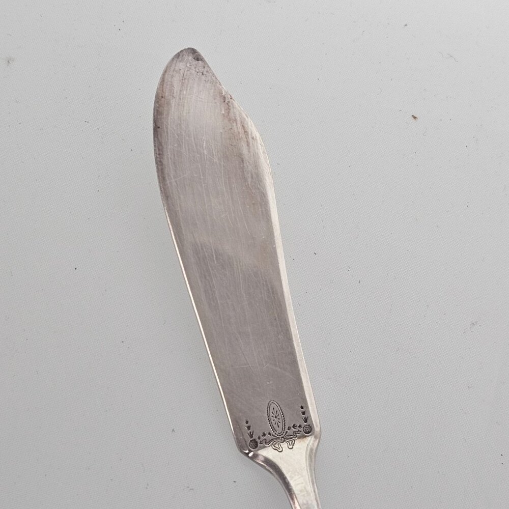 Oneida Silverplate Adam cheese Butter Knife 7.5" art deco 1917 spreader serving - Picture 2 of 6